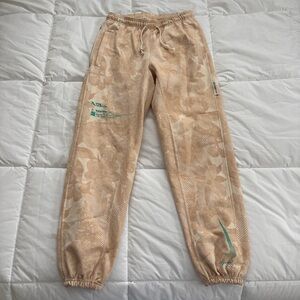 Tan Nike Standard Issue Joggers Size Small